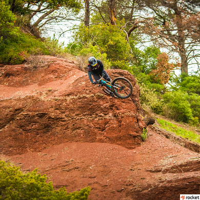 Шлем Urge взрослый Archi-Enduro бело-черный L (59-60см)