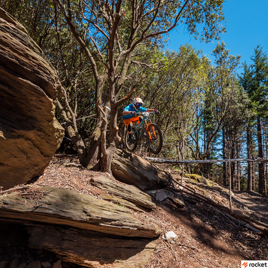 Шолом Urge дорослий Archi-Enduro чорно-білий ХL (61-62см)