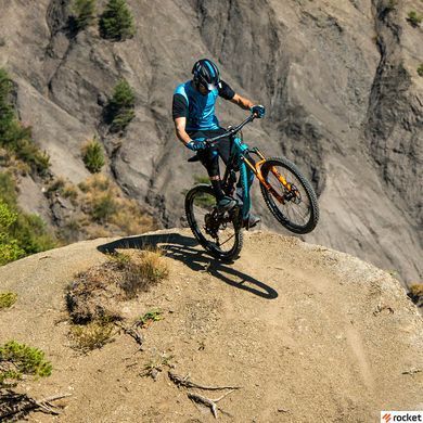 Шлем Urge взрослый TrailHead чёрный L/XL, 58-62см